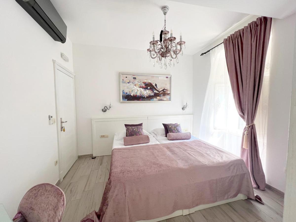 Bed&Breakfast Sorgo Palace ستون المظهر الخارجي الصورة