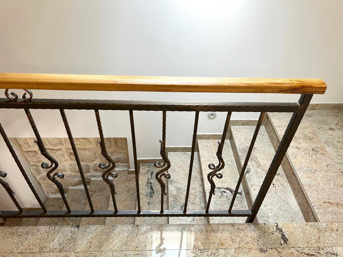 Bed&Breakfast Sorgo Palace ستون المظهر الخارجي الصورة