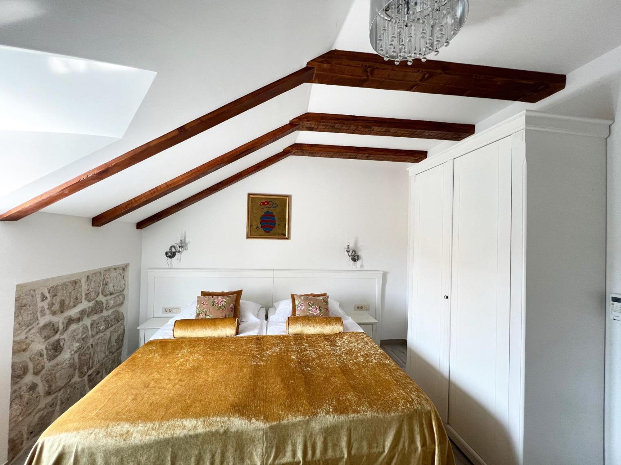 Bed&Breakfast Sorgo Palace ستون الغرفة الصورة